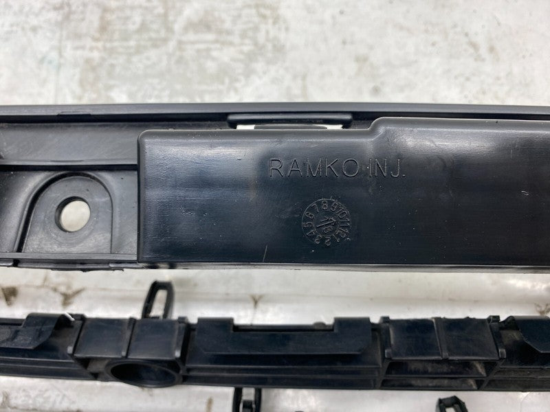 6007724-00-E ⭕12-20 Model S Rear Bumper Body + Left & Right Wing Support Bracket 6007724-00-E