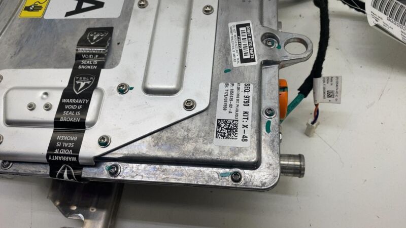 2016-2020 Tesla Model X MX High Voltage DC-DC Inverter Converter Module Assembly
