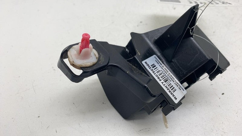 5256247030 ⭕ 2023-2025 Toyota Prius Rear Right Taillight Lamp Retainer Bracket 52562-47030