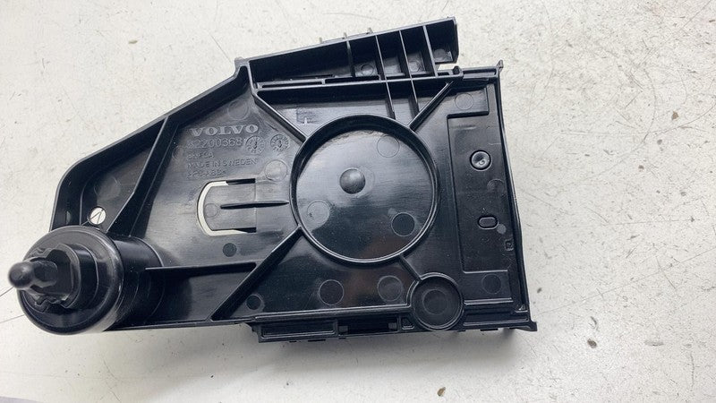 32200368 ⭕ 2023 Polestar 2 Rear Trunk Lid Liftgate Power Module w/ Bracket OEM 32357501