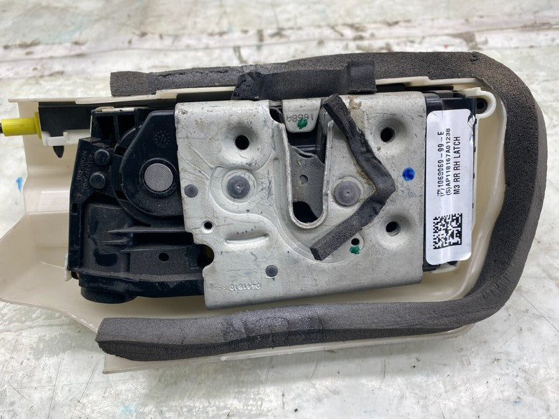 106896999E ⭕ 17-23 Tesla Model 3 Rear Right Door Latch Lock Actuator w/ Cable 1068969-99-E