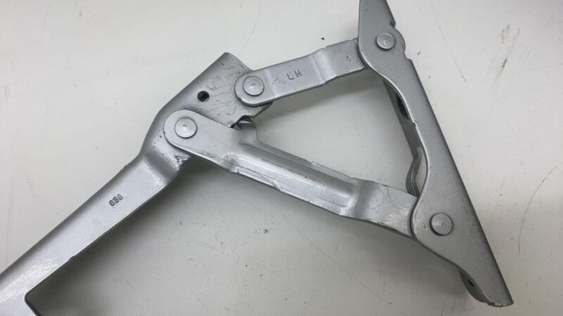 2012-2015 Tesla Model S PAIR Front Left & Right Bonnet Hood Hinge Closure Assist