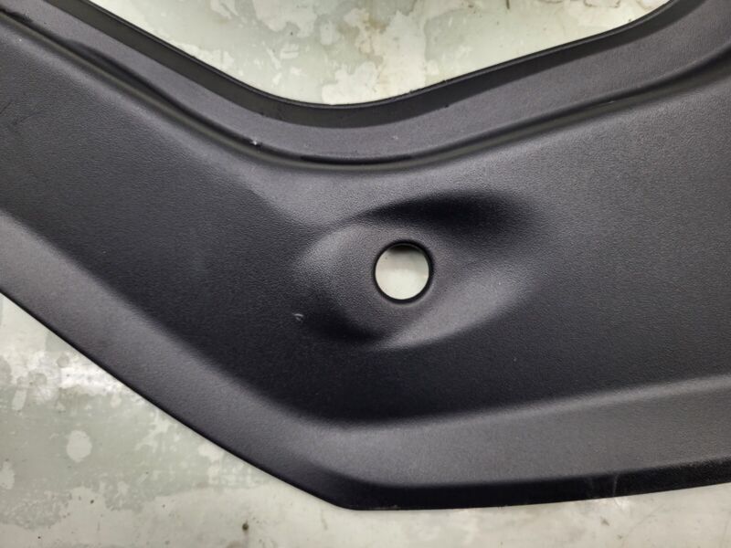 1006328-00-F ⭕12-15 Model S Front Left & Right Underhood Apron Trim 1006328-00-F/1006327-00-E