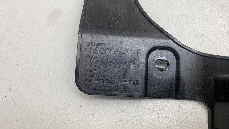 112119100C ⭕ 2017-2023 Tesla Model 3 Rear Bumper Center Support Mount Bracket 1083994-00-E
