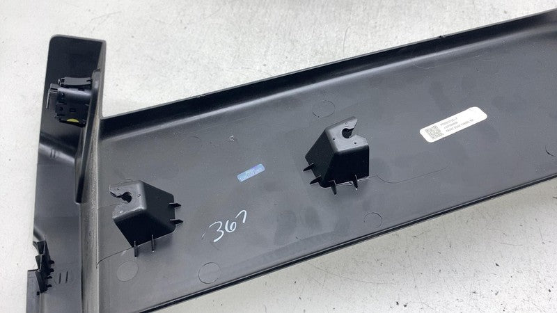 PT00012129F ⭕ 22-24 Rivian R1T Front Right Gear Tunnel Trim Cover Panel Button PT00012129-F