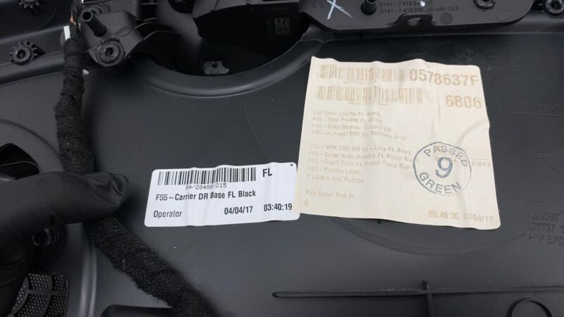2015-2020 Mini Cooper S F55 Front Driver Side Door Panel Cover Trim Cream Left