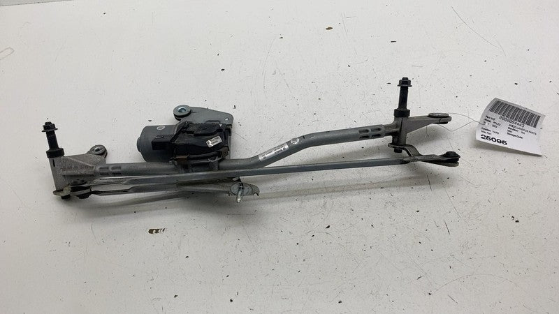 31696283 ⭕ 21-23 Polestar 2 Front Windshield Wiper Transmission Linkage w/ Motor 31696283