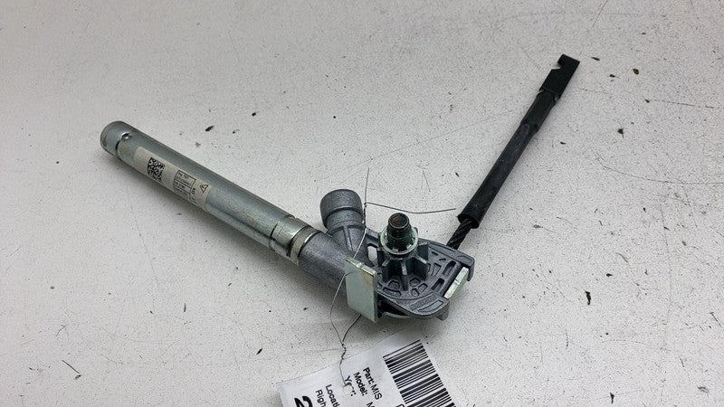 ⭕17-20 Maserati Levante Front Passenger Seat Belt Pretensioner Right 0