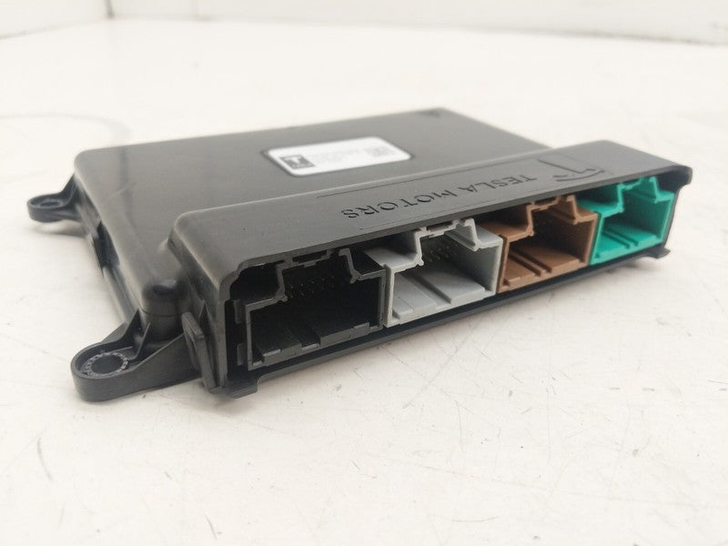 1011400 00 B ⭕2012-2015 Tesla Model S HVAC Thermal Controller Control Module 1011400-00-B OEM