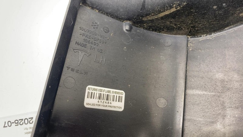 100725800D ⭕12-20 Tesla Model S Radiator Shutter Air Duct Center Intake Grille 1058073-00-B