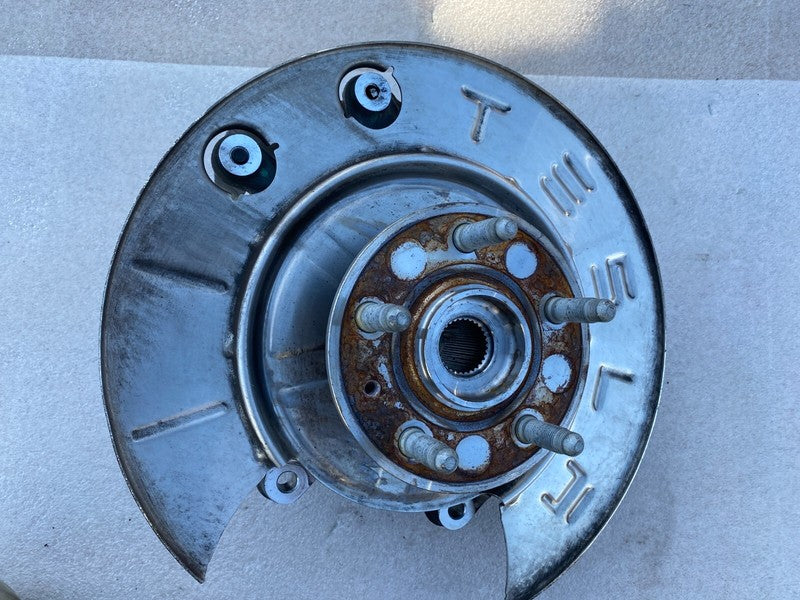 ⭕ 16-20 Model S Rear Right Spindle Knuckle Hub w/ Shield Dual Motor 10