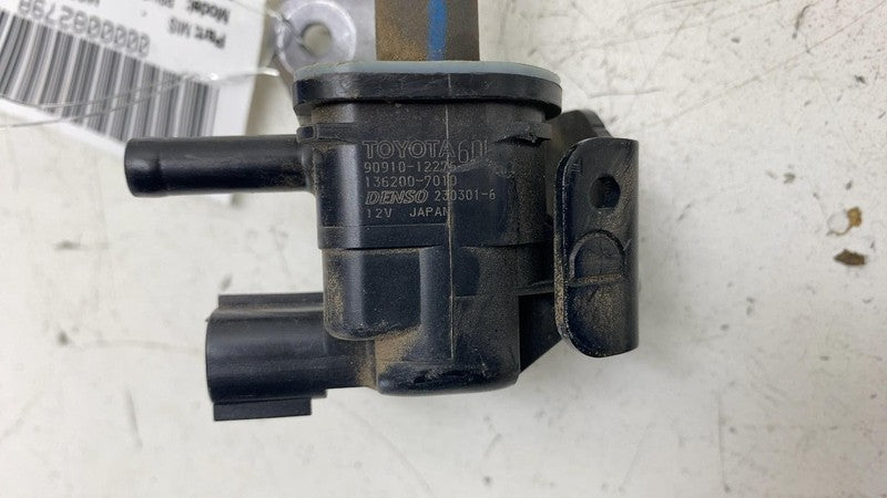 ⭕ 23-25 Toyota Prius Engine Motor Vacuum Valve Switch & Hose Tube 9091