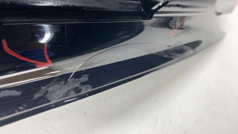 ⭕ 2023 2024 Toyota Prius Tailgate Liftgate Back Door Center Tail Light Lamp Bar