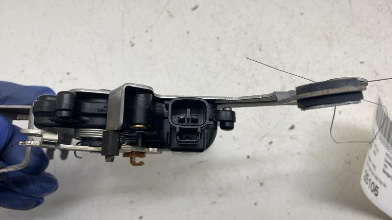 69050-47101 ⭕ 2023-2025 Toyota Prius Rear Passenger Side Door Lock Actuatror Latch Right RH