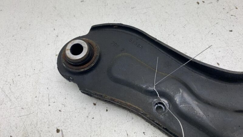 ⭕ 2017-2023 Chrysler Pacifica Rear Left Passenger Upper Control Arm 68445336AA