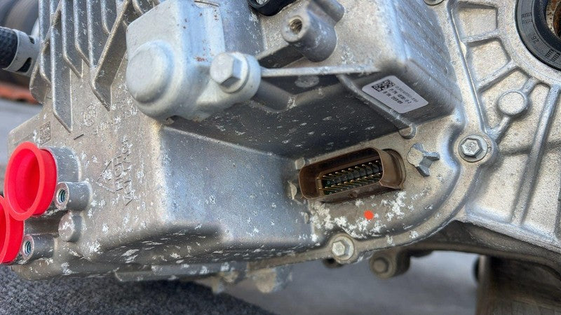 ⭕ 20-21 Tesla Model S Electric Engine Motor Rear Small Drive Unit 1037