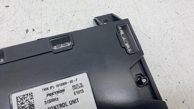 101090600F 2012-2020 Tesla Model S Body Controller BCM Control Module (315MHZ) Assembly OEM
