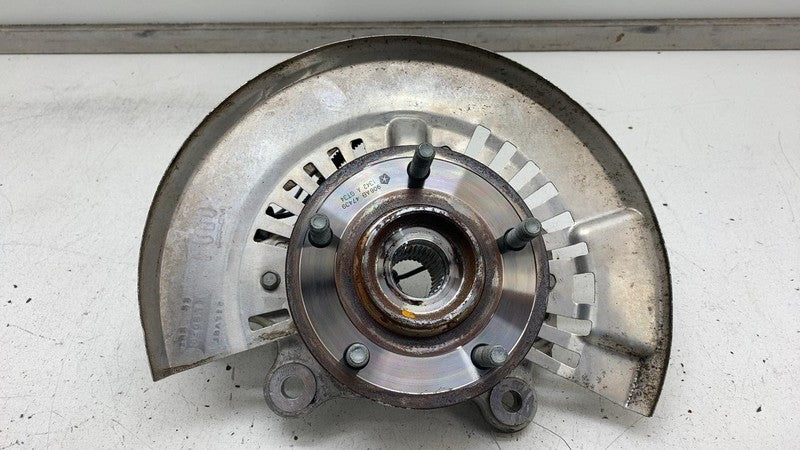 68189019AE ⭕ 2017-2024 Chrysler Pacifica Front Spindle Knuckle Assembly Left FWD 68189019AE