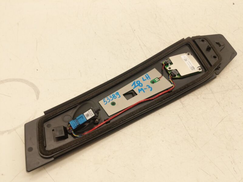 1100437 00 C ⭕ 2017-2020 Tesla Model 3 B-Pillar Applique Glass Camera Left OEM 1100437-00-C