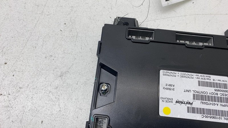 101090600C 2012-2020 Tesla Model S Body Controller BCM Control Module (315MHZ) Assembly OEM