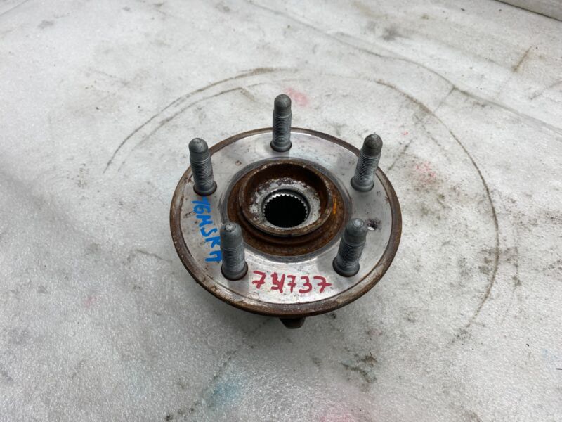 2012 2013 2014 2015 Tesla Model S MS Passenger Side Wheel Hub Bearing Right Assy