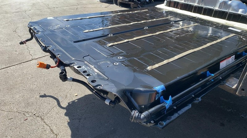 1666968 99 C ⭕ 23-25 Model 3 M3 LFP Standard Range Battery Pack 400VDC 60kWh RWD 1666968-99-C
