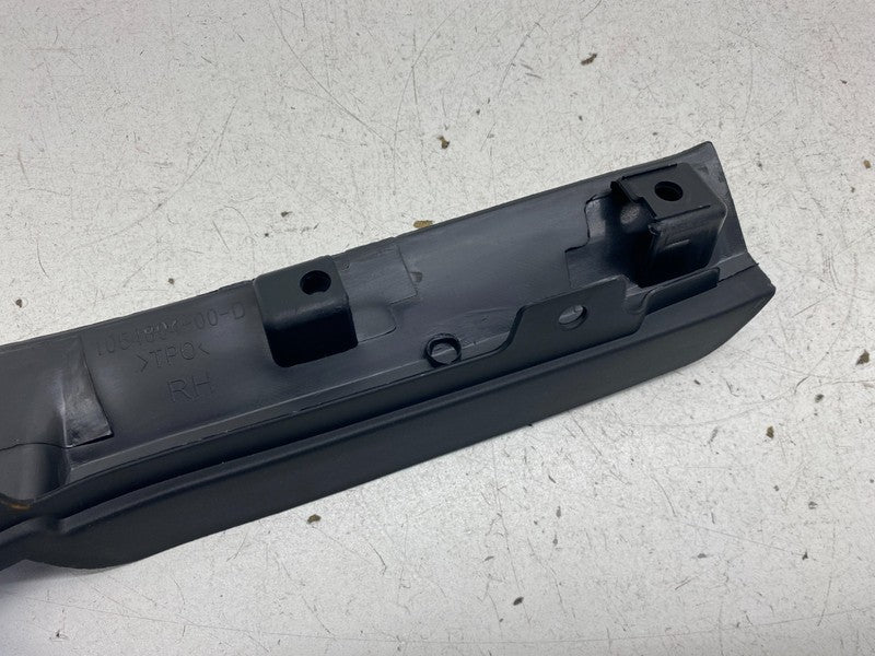 1054804 00 D 16-20 Tesla Model X Front Right Bumper Lower Wheel Fairing Mudguard 1054804-00-D