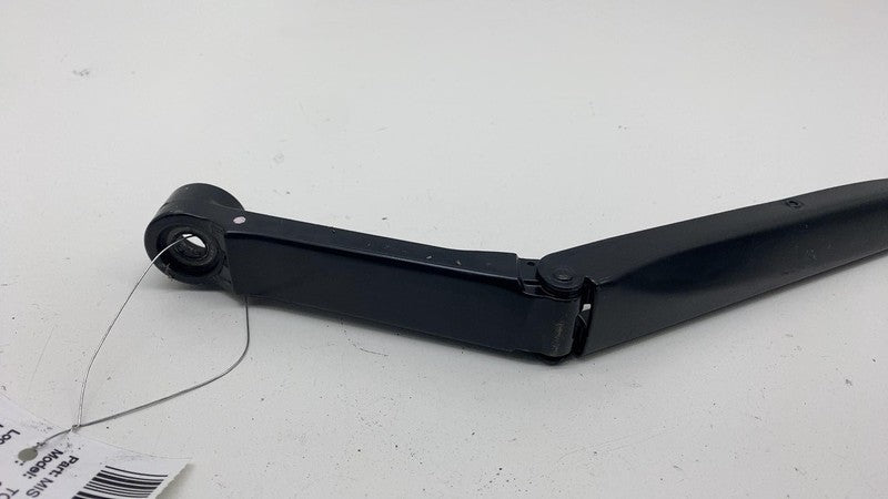 ⭕ 2018-2022 Toyota C-HR Front Driver Side Windshield Wiper Arm Left LH OEM .
