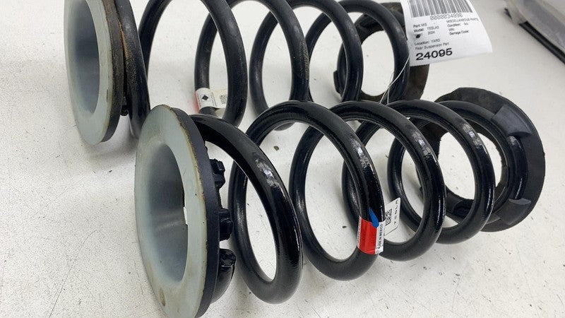 134447100B ⭕ 24-25 Tesla Model 3 Rear Left & Right Suspension Coil Spring RWD 1344471-00-B