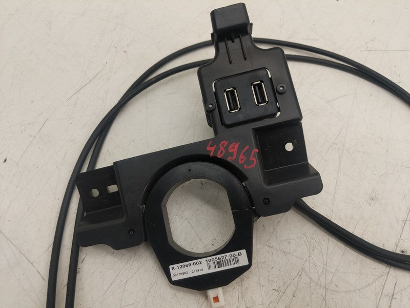 1004815 07 C 12-20 Model S Center Console Wire Harness w/ Keyless Antenna Module 1005627-00-B