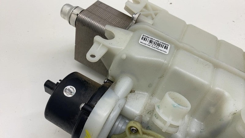109701599J ⭕ 2017-2020 Tesla Model 3 Reservoir Superbottle Tank Chiller Cooler 1097015-99-J