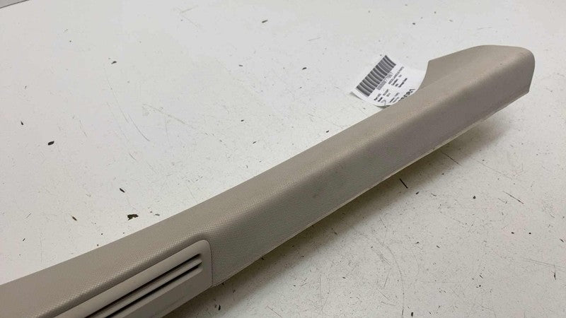 ⭕ 14-22 Range Rover Sport Front Right Windshield A-Pillar Trim RH DK62