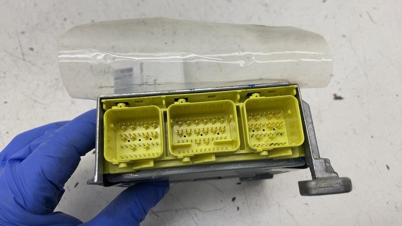 ⭕ 2022 Rivian EDV-700 VAN SRS Safety Restraint Control Module Unit PT0