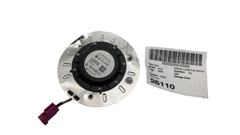 ⭕ 2025 Rivian R1S Rear Tailgate GNSS Antenna Control Module Unit PT006