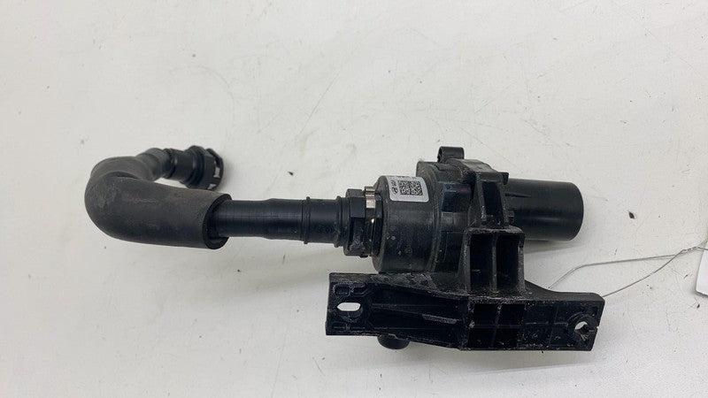 25660GI500 ⭕ 2022 Hyundai Ioniq 5 3-Way Valve Coolant Water Pump Assembly OEM 25660-GI500