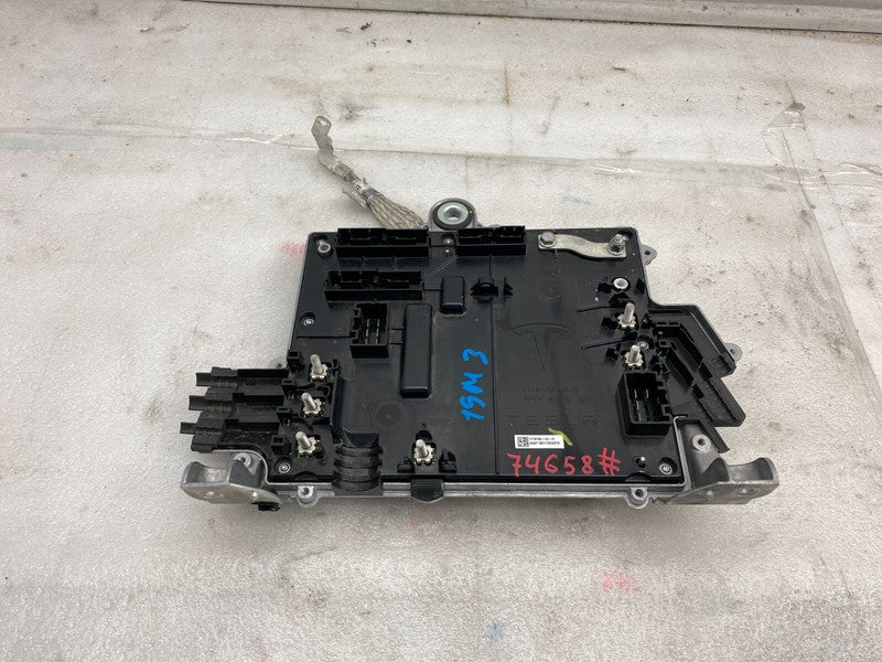 111818204H ⭕2017-2020 Tesla Model 3 Front Suspension Electrical Control Module 1118182-04-H