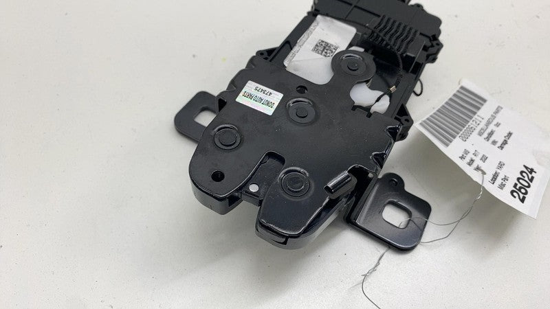 C100016268E 22-24 Rivian R1T Rear Left/Right Gear Tunnel Door Lock Latch Actuator C100016268