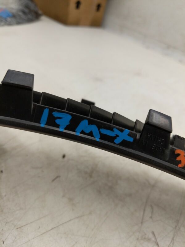 1078355-00-A ⭕ 2016-2020 Tesla Model X Passenger Interior Air Vent Grille Right 1078355-00-A