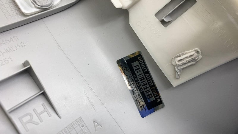 ⭕2020-2024 Tesla Model Y Right Side B-Pillar Upper Trim Cover Panel 14