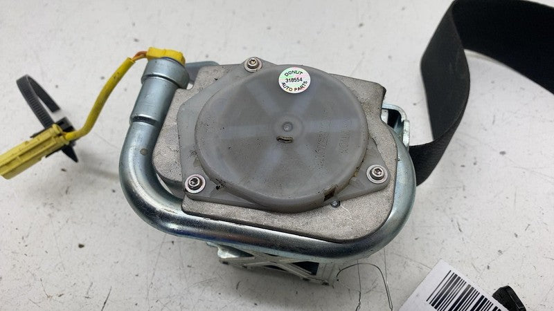 ⭕ 2011-2018 Jeep Wrangler Front Driver Side Seatbelt & Retractor Left