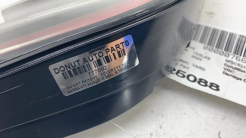 1077402 ⭕ 2017-2023 Model 3 Rear Right Inner Taillight LED Tail Lamp 3-Pin 1077402-00-E