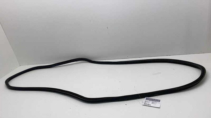 2011-2018 Porsche Cayenne Rear Trunk Liftgate Rubber Gasket Seal Weath