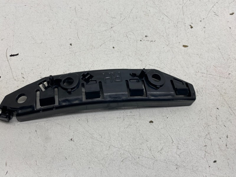 1084182 00 E ⭕ 17-23 Tesla Model 3 Front Right Bumper Fascia Side to Fender Bracket 1084182