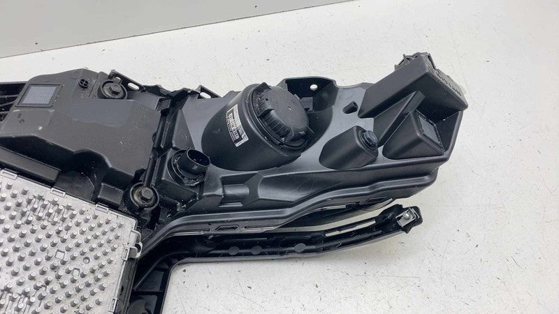 ⭕ 2022-2024 Rivian R1T Front Right Side LED Headlight Lamp w/ Ballast