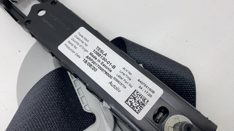 108127901G 2017-2023 Tesla Model 3 Front Right 1st Row Seat Belt & Retractor 1081279-01-G