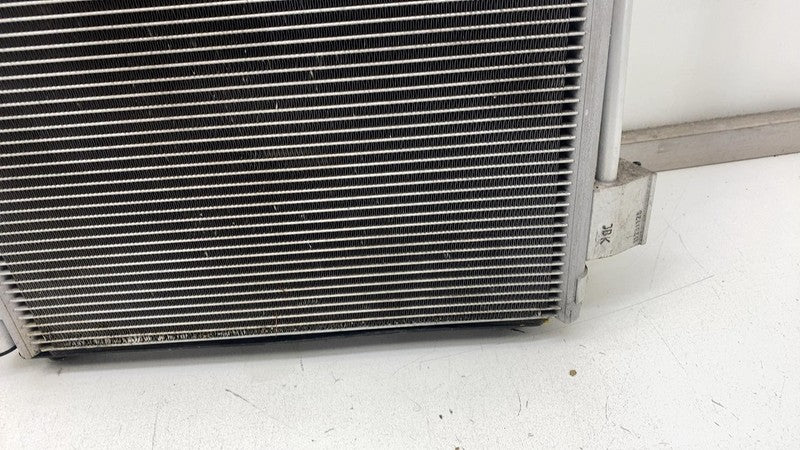 ⭕ 12-20 Model S Condenser Air Cooling Radiator w/ Fan Shroud Right 600