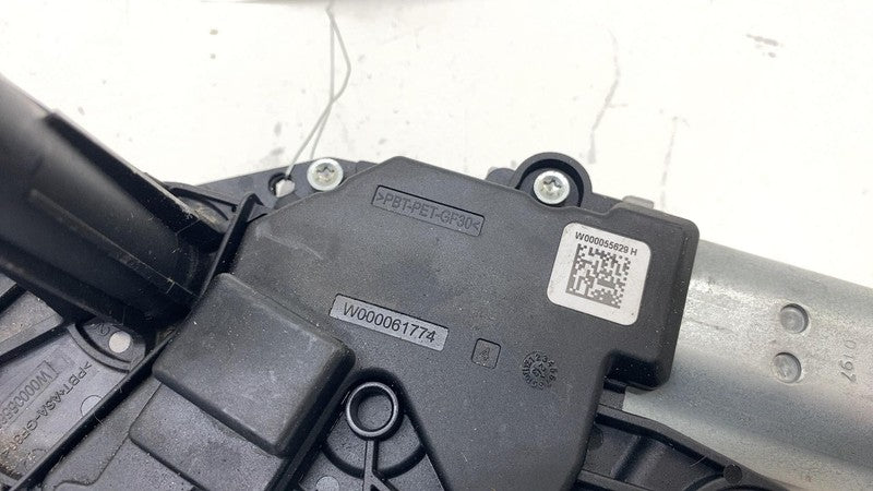 FK7B-17404-AB ⭕ 2021-2024 Ford Mustang Mach-E Rear Windshield Wiper Motor FK7B-17404-AB