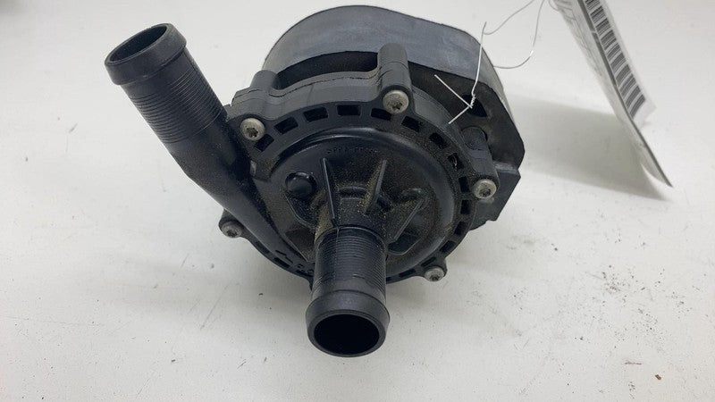 103534800C 2016-2020 Tesla Model S X Cooling System Auxiliary Water Coolant Pump FWD Assy
