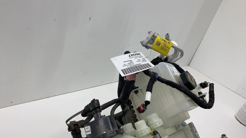 2021-2023 Tesla Model 3 Supermanifold Refrigerant Chiller w/ Coolant R