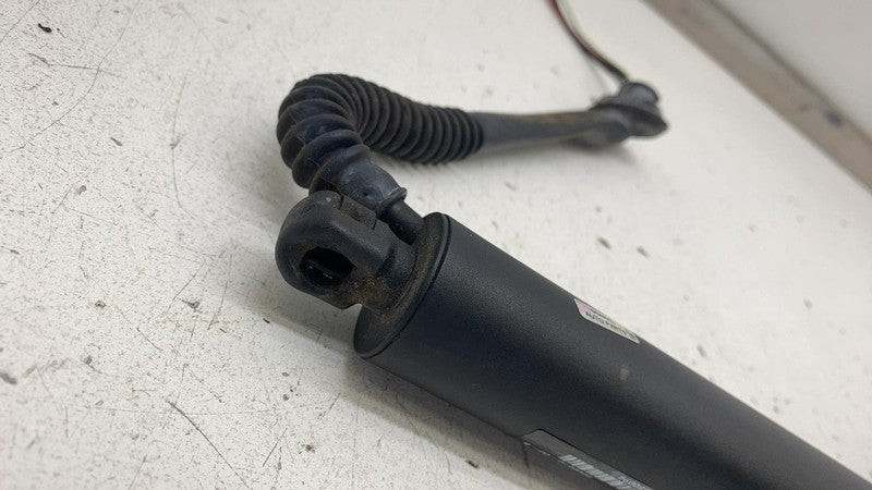 600661000B 12-20 Model S Rear Passenger Liftgate Trunk Power Shock Strut Right 6006610-00-B